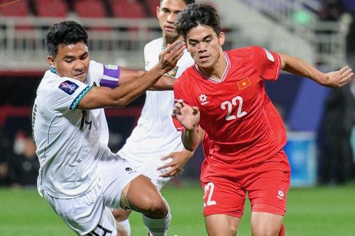 Cơ hội nào cho triết lý của HLV Philippe Troussier?