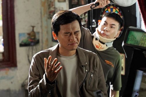 Vì sao phim 'Trên bàn nhậu, dưới bàn mưu' thất thu ngoài rạp?