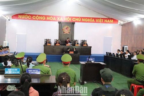 Xét xử vụ án 'Khủng bố nhằm chống chính quyền nhân dân' ở Đắk Lắk: Xử phạt 10 bị cáo mức án tù chung thân