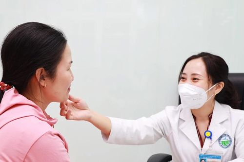 Nhập viện vì tai biến thẩm mỹ
