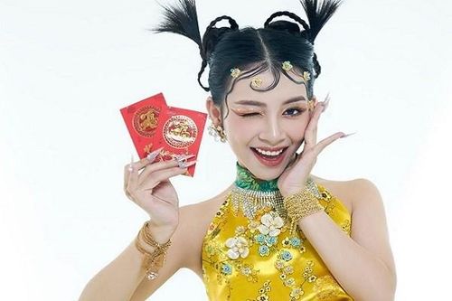Bnat lấn sân ca hát, hóa nàng Tấm trong MV Tết 'Xin vía'
