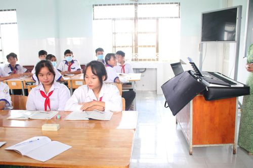 Trường đại học và phổ thông hợp tác: Hiệu quả hai chiều
