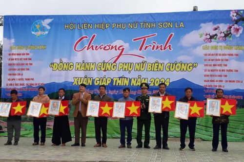 Nhiều hoạt động trong Chương trình 'Đồng hành cùng phụ nữ biên cương' trên khu vực biên giới tỉnh Sơn La