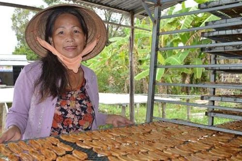 Làng nghề chuối khô trăm tuổi ở Cà Mau tất bật những ngày giáp Tết