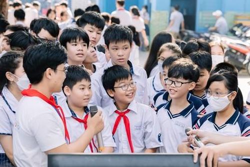 Cơ hội học tiếng Anh miễn phí với giáo viên nước ngoài