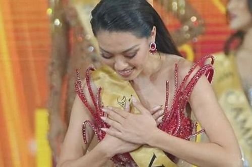 Showbiz 20/1: Hoa hậu Đoàn Thu Thủy xin lỗi