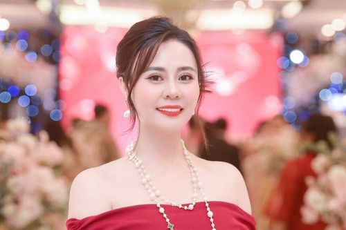 Hoa hậu Phan Kim Oanh đóng phim hài Tết