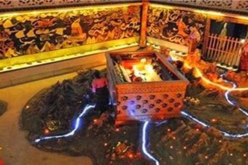 Thực hư việc lăng mộ Tần Thủy Hoàng chứa 'bản đồ thủy ngân' nặng 100 tấn?