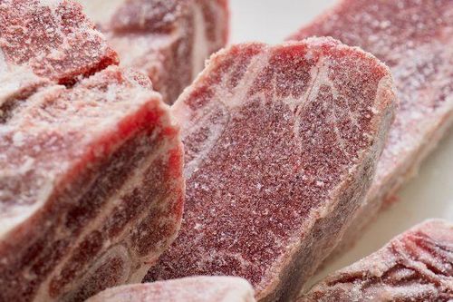 Thịt tái cấp đông nhiều lần có tốt không?