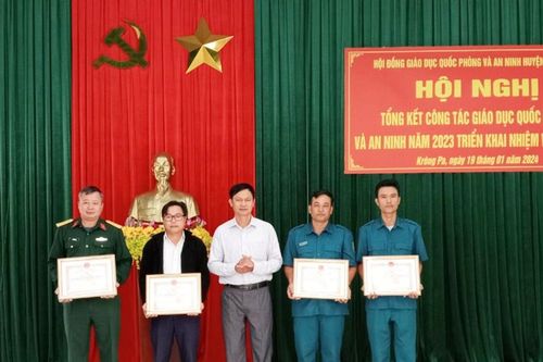 Krông Pa triển khai nhiệm vụ giáo dục quốc phòng và an ninh năm 2024