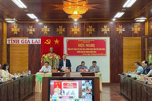 Triển khai chính sách dân tộc kịp thời, đúng quy định