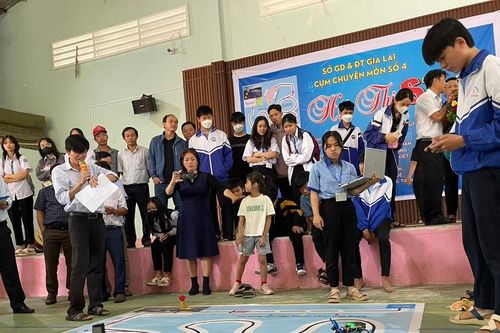 9 trường THPT và THCS tham gia Hội thi STEM tại thị xã Ayun Pa