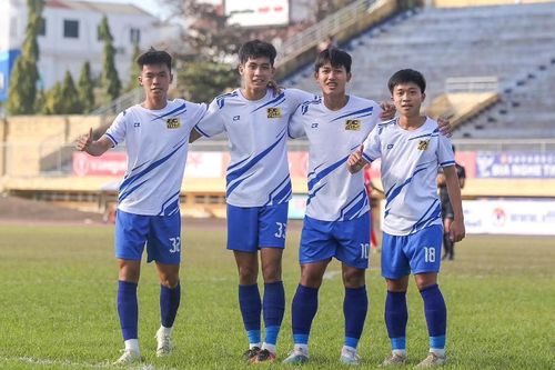 Thêm trận thắng đậm, U19 Huế quyết tranh ngôi nhì bảng với SHB Đà Nẵng