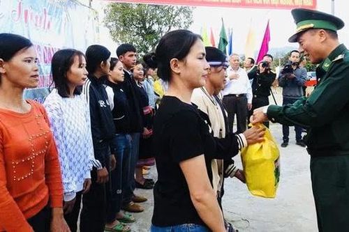 Kon Tum: Biên giới yên, Tết đầm ấm mọi nhà