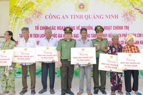 Công an tỉnh Quảng Ninh về nguồn tại Khu di tích Hòn Đá Bạc và nhiều hoạt động an sinh xã hội