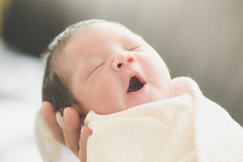 Những sai lầm cần tránh khi chữa ho ở trẻ sơ sinh