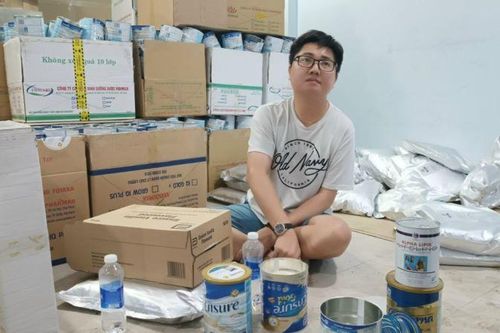 Triệt xóa đường dây sản xuất, buôn bán hàng giả và tạm giữ 8 đối tượng