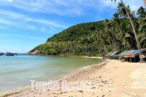 'Vịnh Hạ Long thu nhỏ' trên vùng biển Tây Nam Tổ quốc