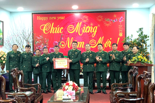 Trung tướng Nguyễn Anh Tuấn thăm, chúc Tết cán bộ, chiến sĩ BĐBP Hà Giang