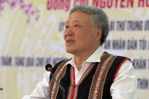 Chánh án TAND TC Nguyễn Hòa Bình dự chương trình 'Tết nhân ái' tại Bình Định
