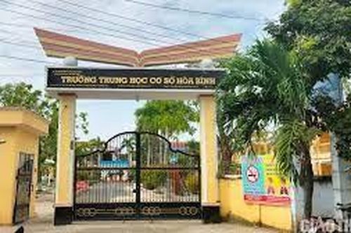 Điểm nhấn giáo dục: Chuyển công tác thầy giáo đánh học sinh