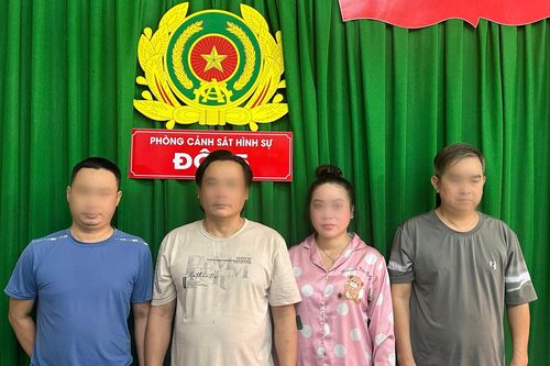 Cho nhân viên nhà hàng bán dâm để tăng doanh thu
