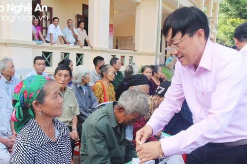 Dấu ấn từ hoạt động an sinh xã hội, vì cộng đồng của ngành ngân hàng