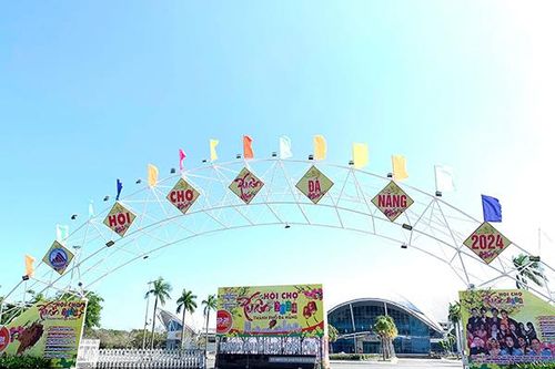 Hơn 250 gian hàng tham gia Hội chợ Xuân Đà Nẵng 2024