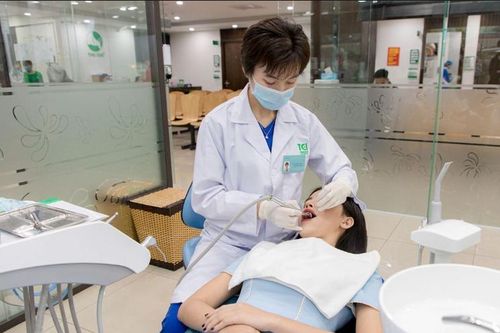 Cách khắc phục răng ê buốt sau khi tẩy trắng