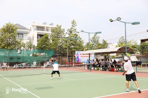 30 VĐV tranh tài Giải quần vợt mừng Xuân Giáp Thìn năm 2024