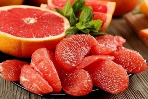 Tác dụng chữa bệnh không ngờ khi ăn bưởi mỗi ngày