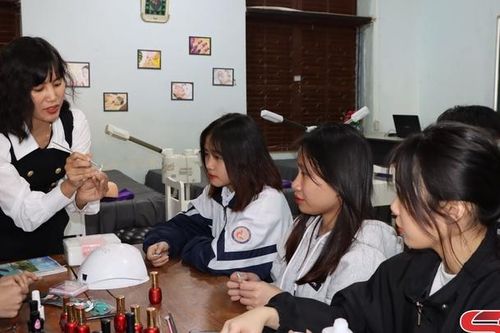 Nâng cao chất lượng giáo dục thường xuyên