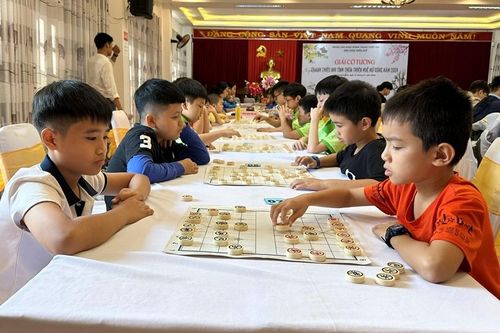 74 vận động viên tranh tài tại Giải cờ tướng Thanh thiếu nhi tỉnh