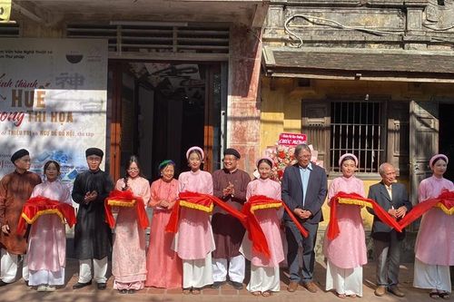 Khai mạc Triển lãm thư pháp 'Kinh thành Huế trong thi họa - Hoàng đế Thiệu Trị và Ngự đề Đồ hội thi tập'