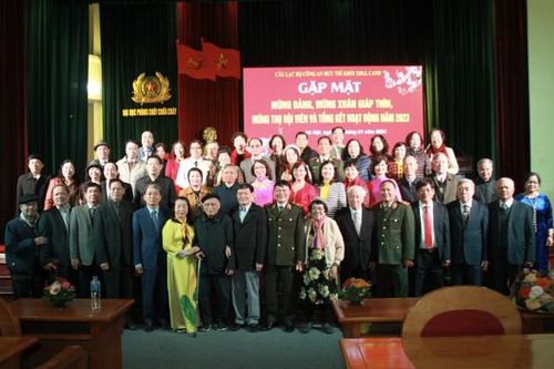 Gặp mặt đầu xuân Công an hưu trí Khối Xây dựng lực lượng CAND