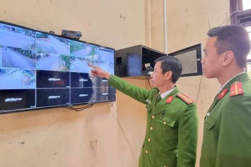 Triển khai 'mắt thần' bảo vệ bình yên bên dòng Thạch Hãn