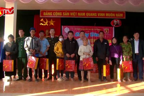 Tết sớm với đồng bào Chiềng On và Phiêng Khoài