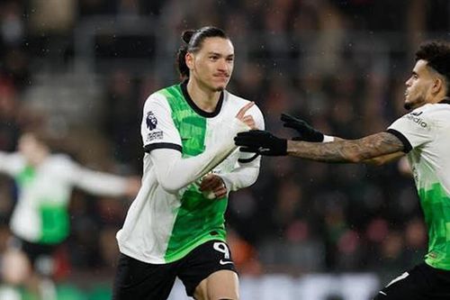 Ghi bàn giúp Liverpool thắng đậm và dẫn đầu Ngoại hạng Anh, Nunez lập cột mốc khó tin về bàn thắng và kiến tạo