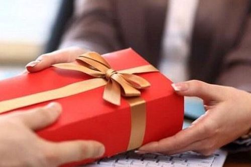 Đối tượng chính sách được nhận quà Tết 2024