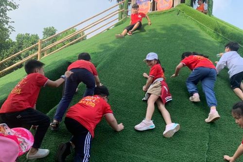 Không bắt buộc học sinh mặc đồng phục trong những ngày rét