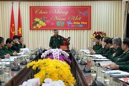 Trung tướng Lê Quang Minh kiểm tra, chúc Tết tại Quảng Nam
