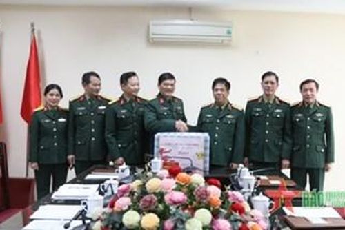 Thượng tướng Nguyễn Văn Nghĩa thăm, chúc Tết các đơn vị