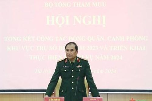 Thượng tướng Phùng Sĩ Tấn chủ trì tổng kết công tác đóng quân, canh phòng khu vực Trụ sở Bộ Quốc phòng