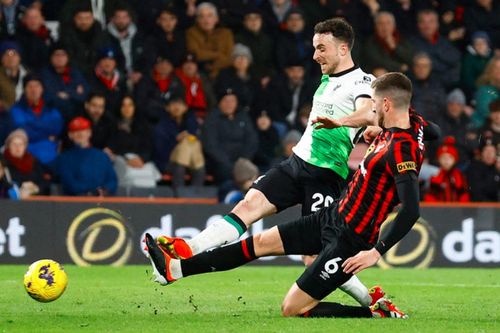 Diogo Jota và Darwin Nunez rực sáng, Liverpool thắng đậm Bournemouth
