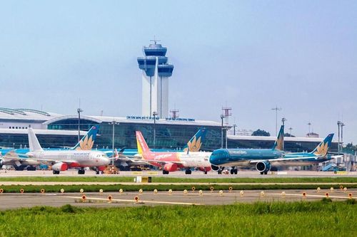 Tiếp tục tăng tham số điều phối cất hạ cánh tại cảng hàng không Tân Sơn Nhất