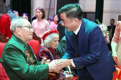 Đảm bảo mọi nhà, mọi người đều được vui Xuân, đón Tết