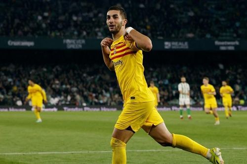 Ferran Torres lập hat-trick, Barca kịch tính trở lại top 3