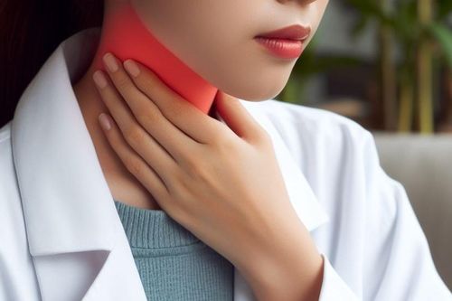 Viêm họng kéo dài có nguy cơ tiến triển thành ung thư không?