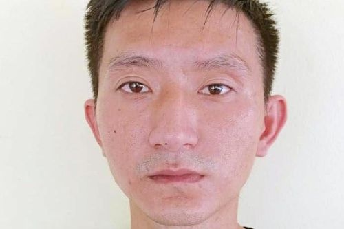 Bắt giam công nhân may cầm kéo đâm phó giám đốc ở Cần Thơ