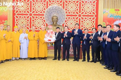 Ban Trị sự Giáo hội Phật giáo Việt Nam tỉnh Nghệ An chúc mừng Tỉnh ủy, HĐND, UBND tỉnh nhân dịp Xuân Giáp Thìn 2024